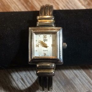 Gloria Vanderbilt Vintage Watch Bracelet Quartz